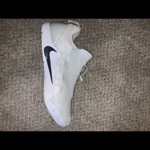 Nike Kobe A.D. NXT White Men’s Size 12 RARE 2017.